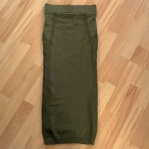 Jluxlable green long skirt